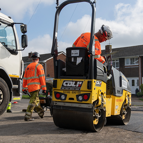 role="presentation"