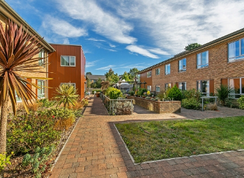 Hawthorne Court