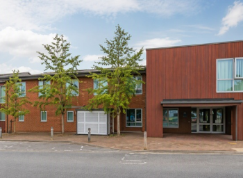 Photograph of the exterior of Willow Court