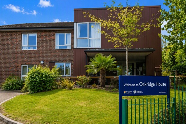 Oakridge House entrance