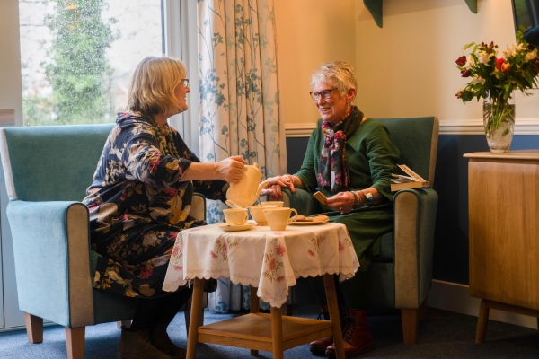 care home having a tea