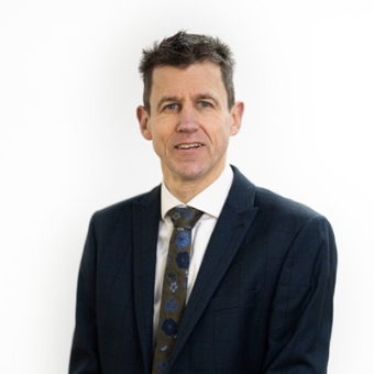 Simon Bryant