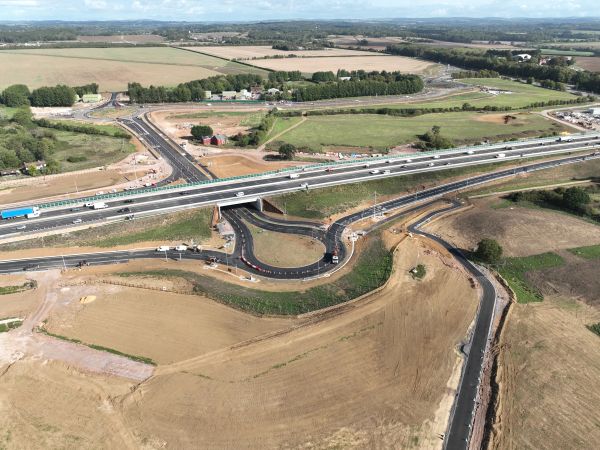 M27 Junction 10 - aerial view