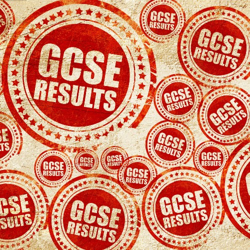 graphic image saying "GCSE results"