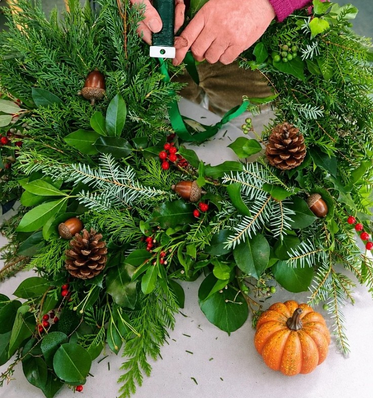 autumn wire wreath