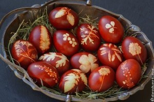 egg-decorating