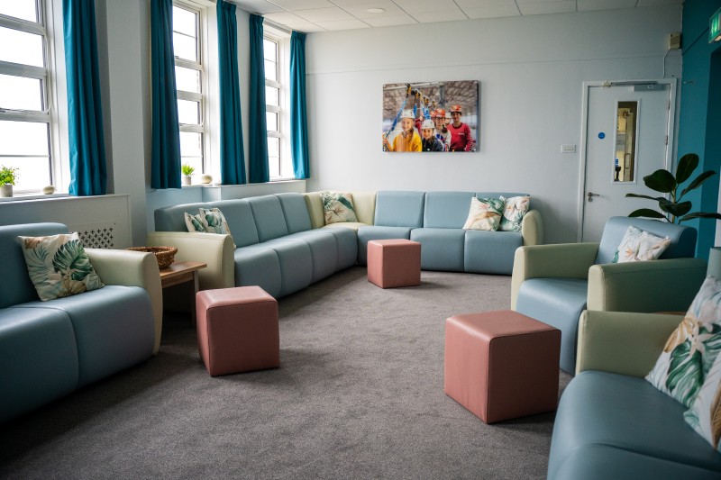 Lounge with multiple sofas and seats