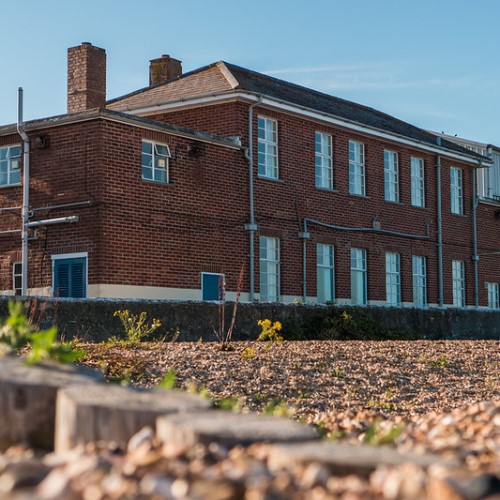 Accommodation building