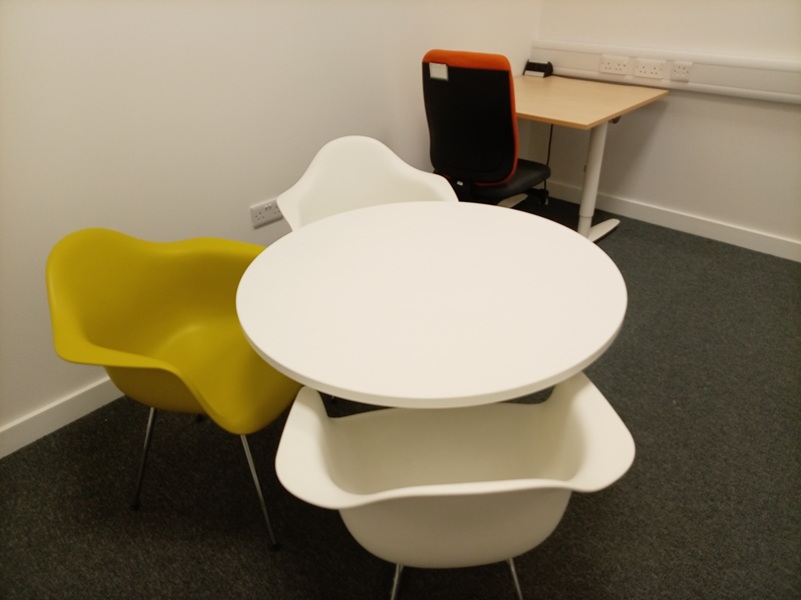 Basingstoke Discovery Centre - Abbey meeting room