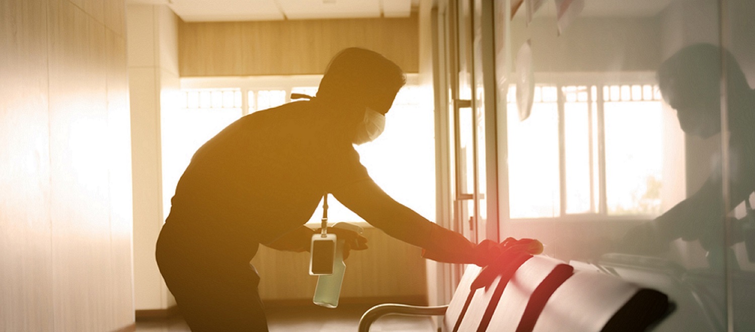 Cleaning contractor