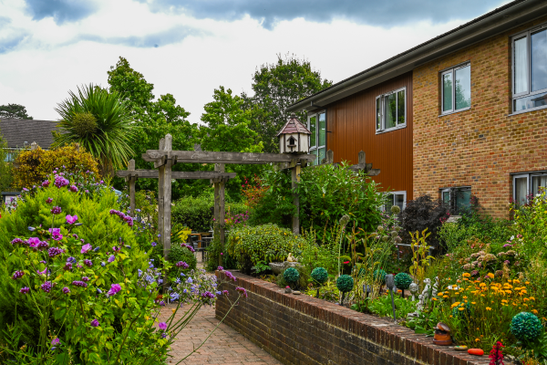 Hawthorne Court