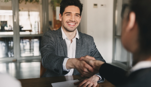 Man shaking handsl